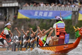 开元官网-国际米兰训练开放日，赛后单刀错失引欢呼，社区盾在即，心理建设被强调(拔刀能留住落樱吗类似id)