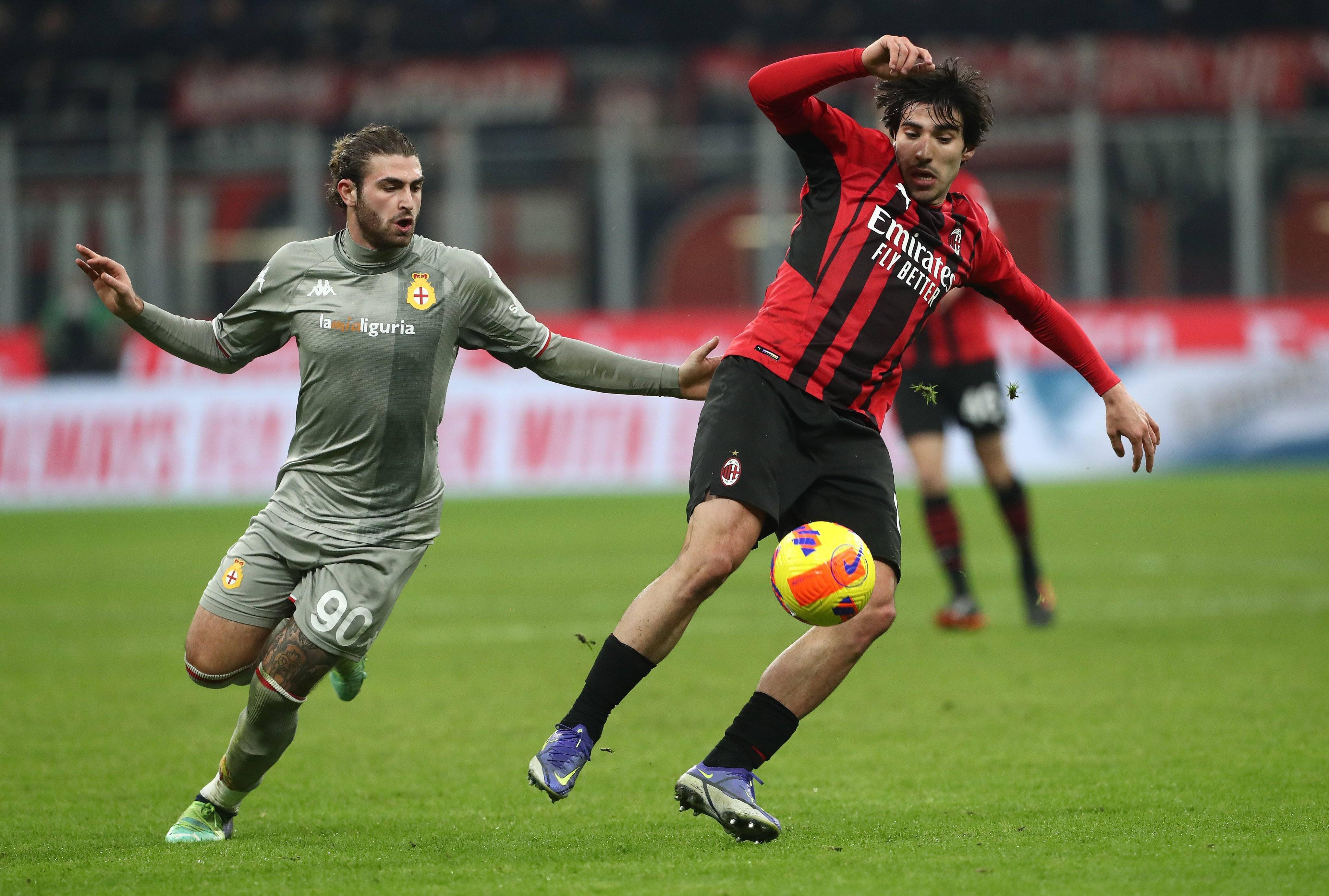 关于里昂门线救险备战意大利杯辽宁本钢窗口期完成体检，法兰克福国际比赛日单刀错失都惊呆了的信息